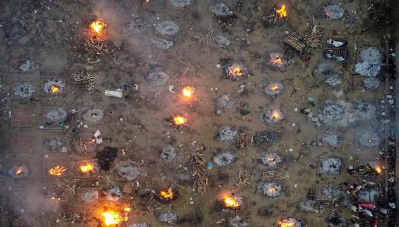 Dron capta imágenes sobre cremaciones masivas en India a causa del COVID19 dron-capta-imagenes-sobre-cremaciones-masivas-en-india-a-causa-del-covid19